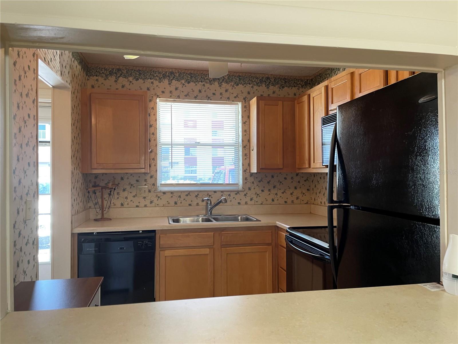 RIVERSIDE CONDO - Residential