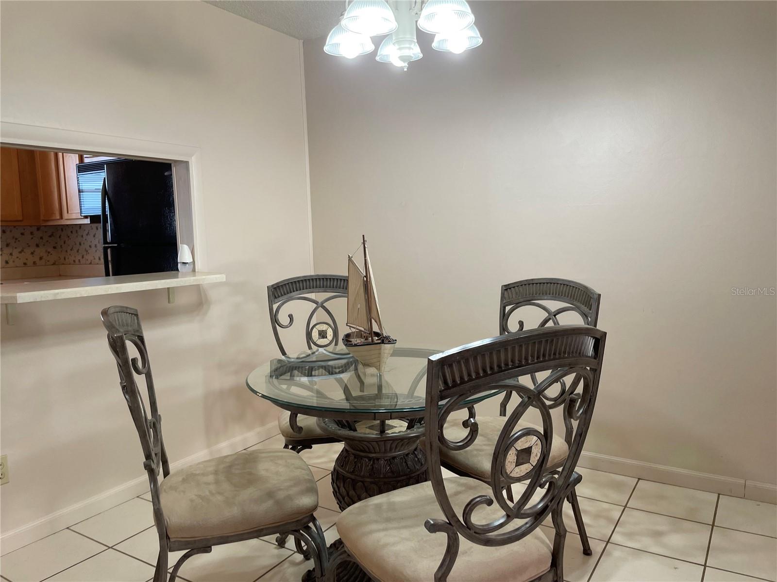 RIVERSIDE CONDO - Residential