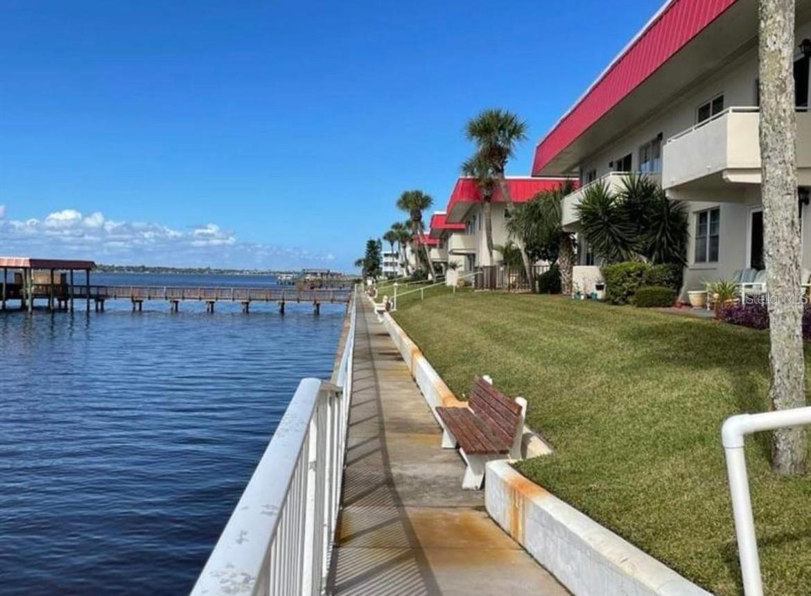 RIVERSIDE CONDO - Residential