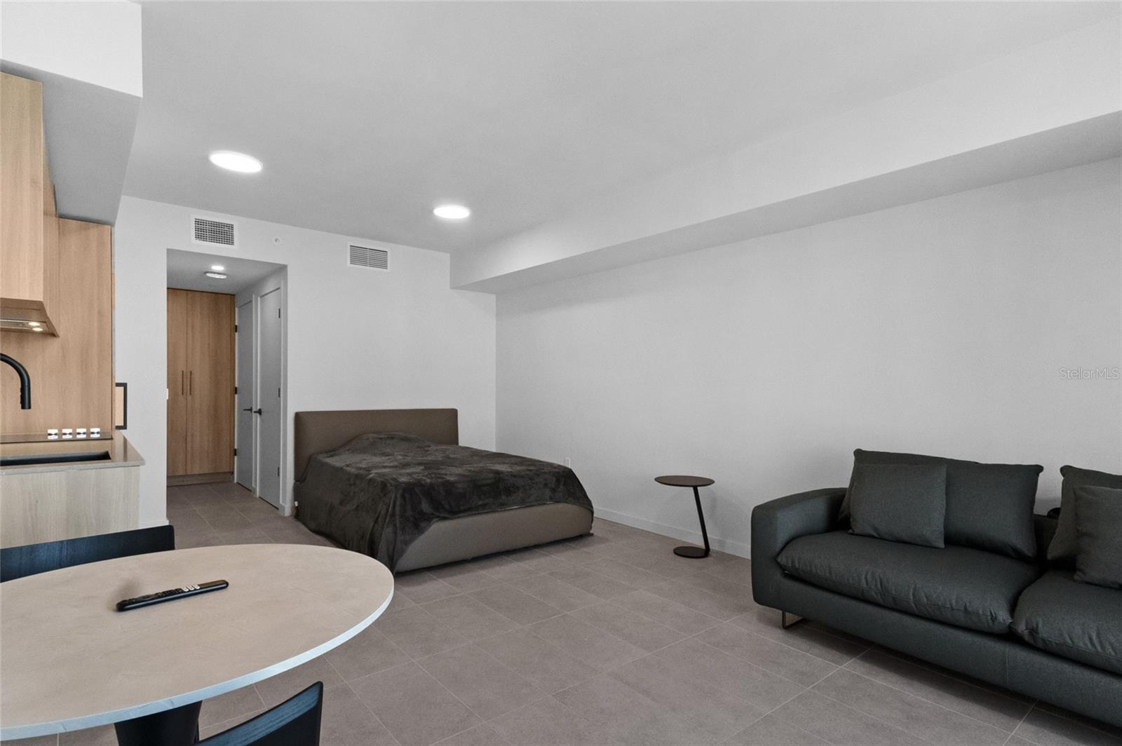 501 FIRT RESIDENCES CONDOMINIUM - Residential