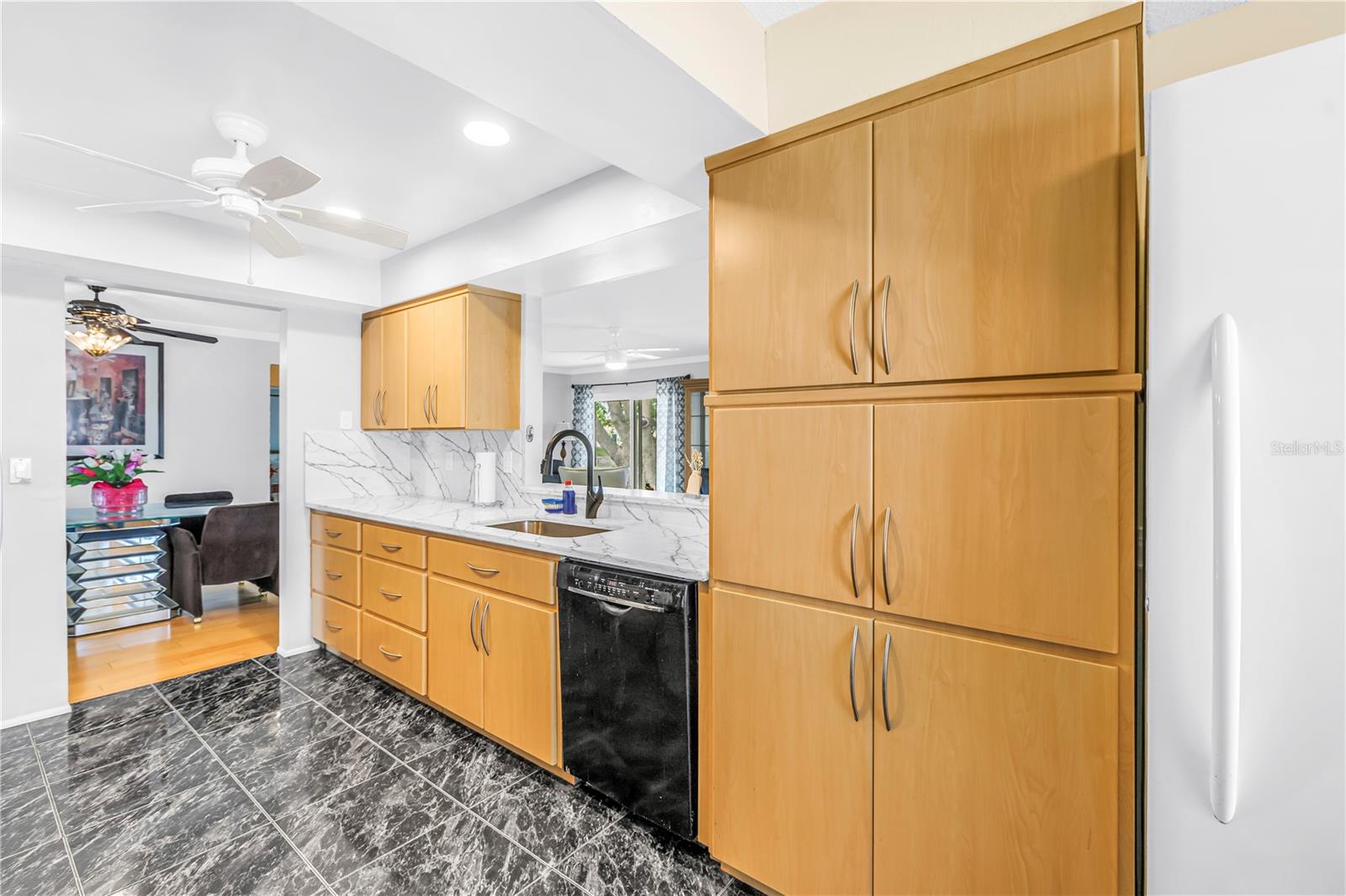 MAINLANDS OF TAMARAC BY THE GULF UNIT 5 PH 3 CONDO - Residential