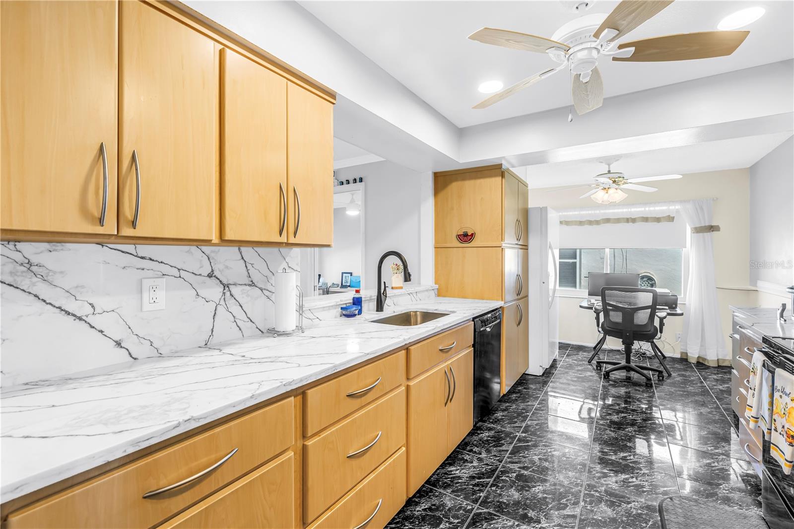 MAINLANDS OF TAMARAC BY THE GULF UNIT 5 PH 3 CONDO - Residential