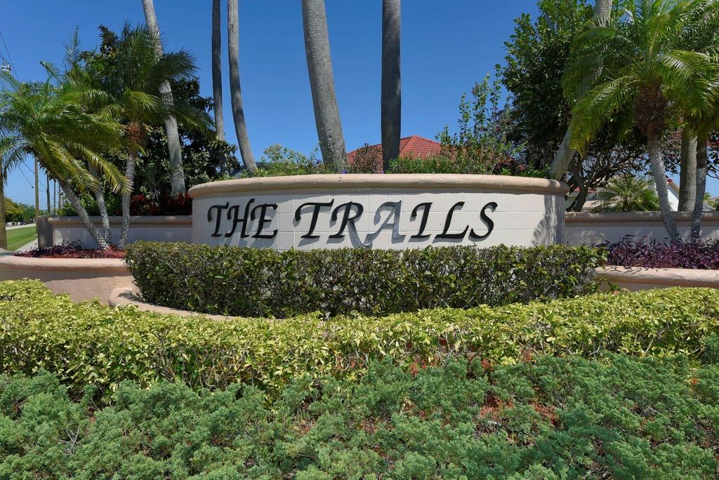 Photo of 7207 39th Lane E, Sarasota, FL 34243 (MLS # A4684258)