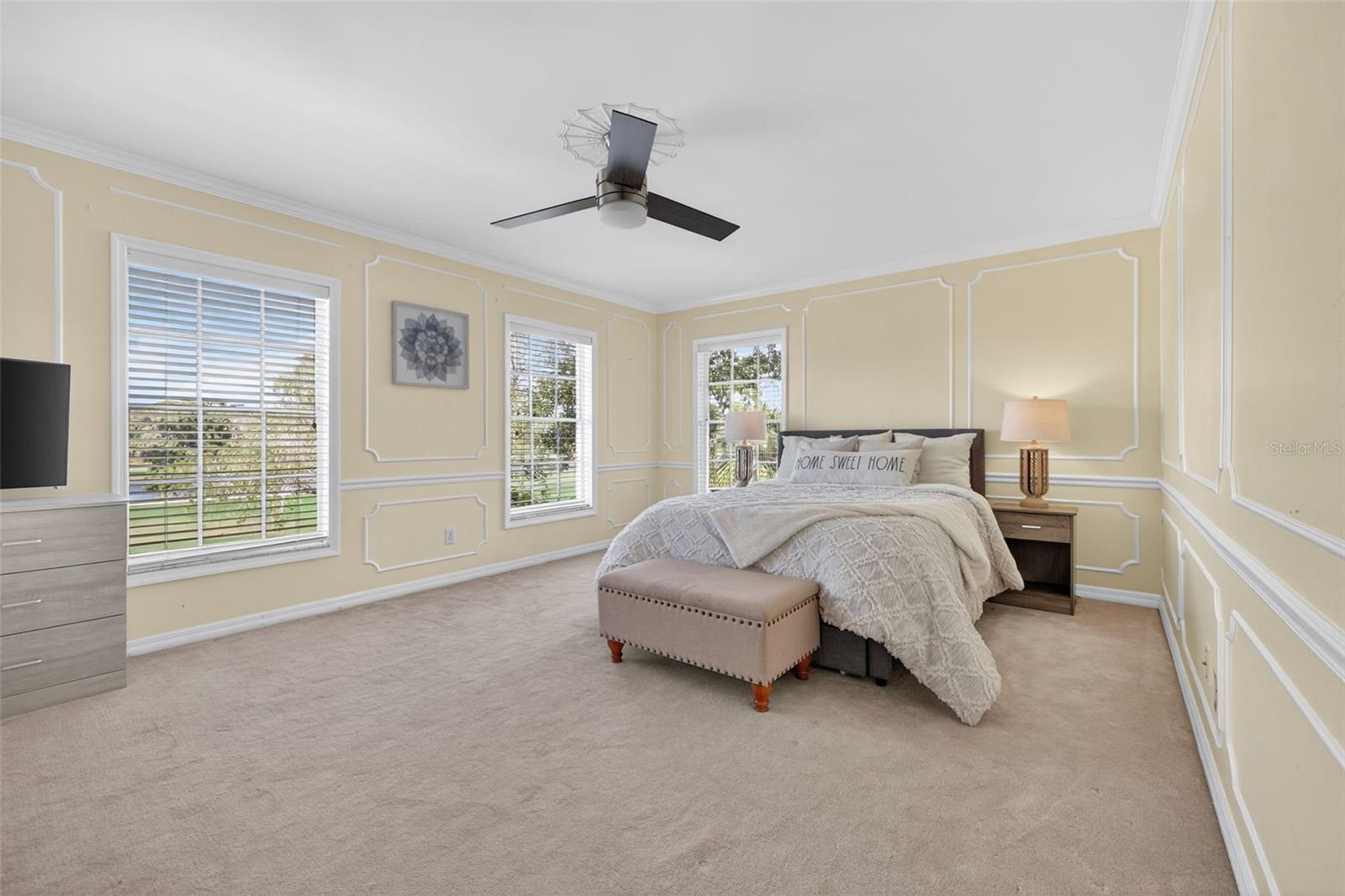 FEATHER SOUND - Residential