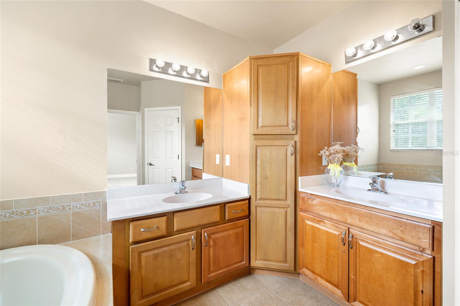 WATERCHASE - Residential