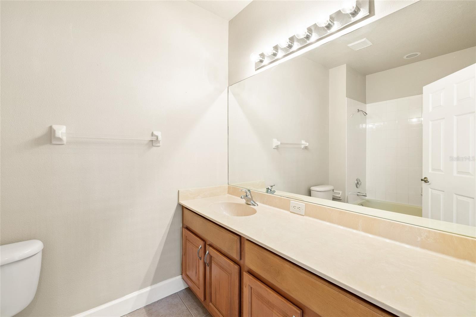 WATERCHASE - Residential