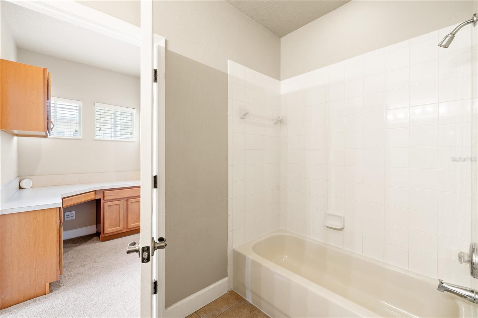 WATERCHASE - Residential