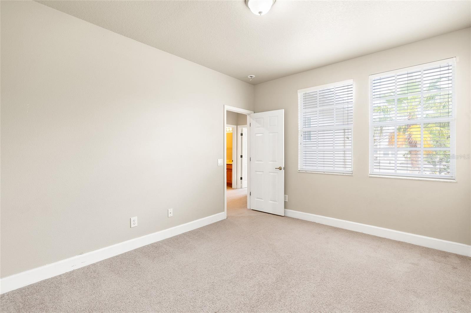 WATERCHASE - Residential