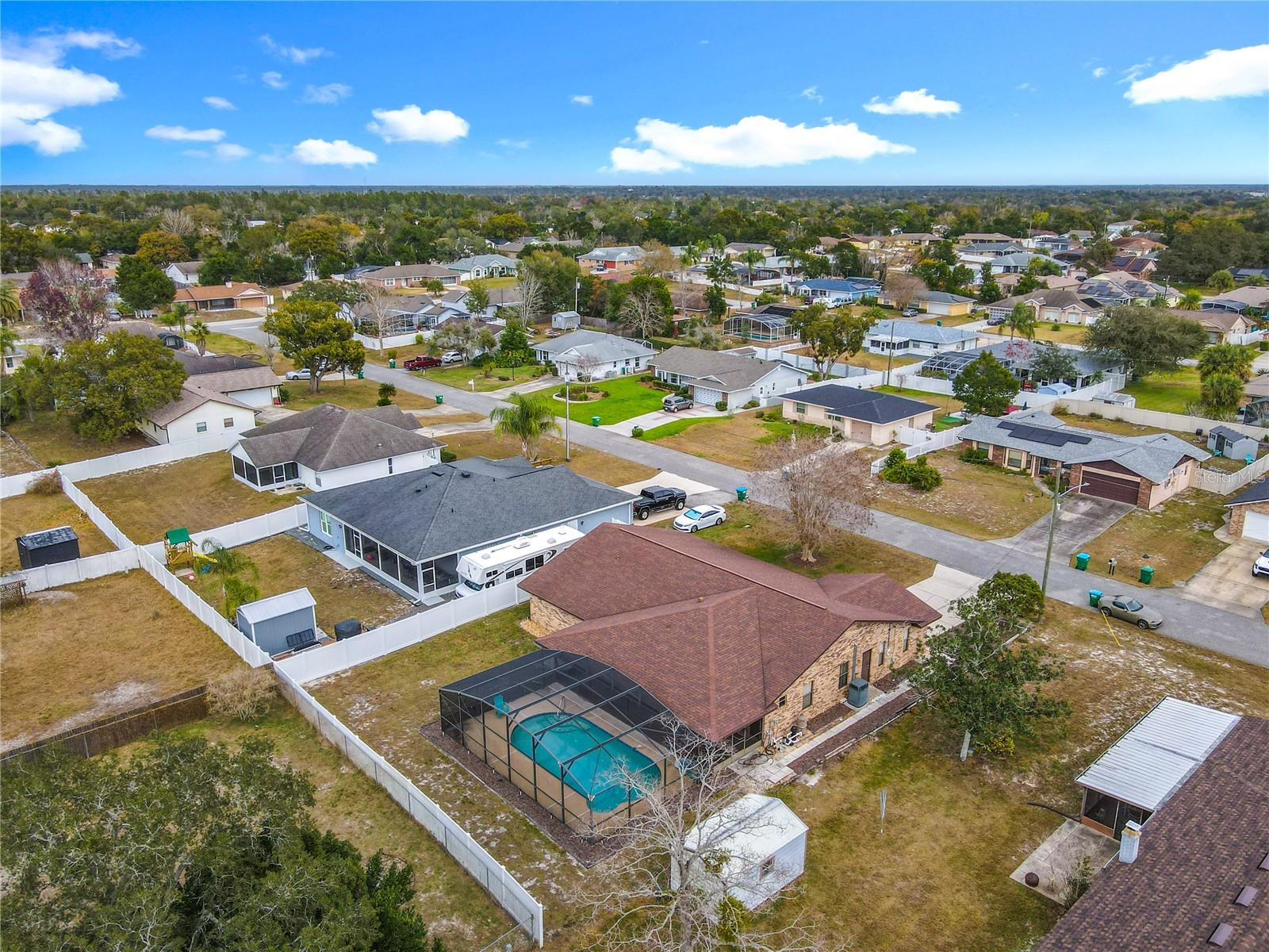 DELTONA LAKES - Residential