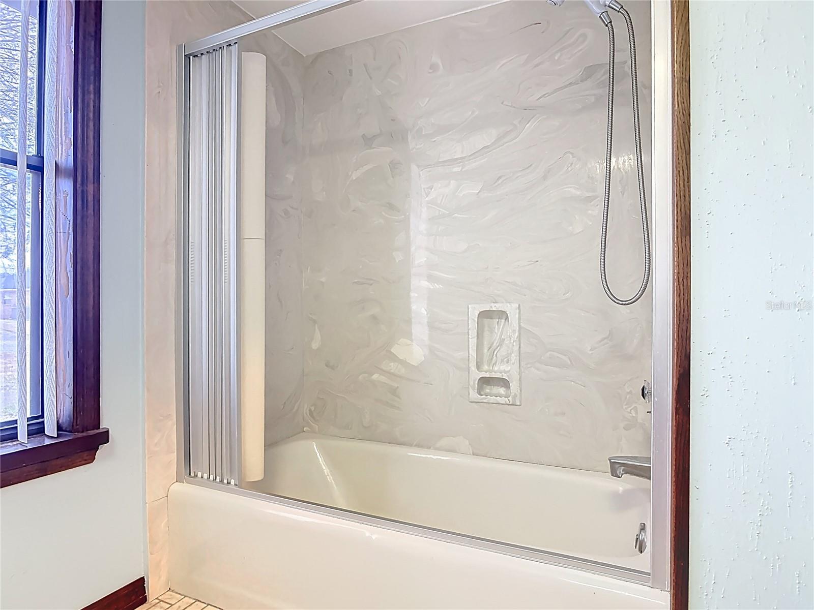 DELTONA LAKES - Residential