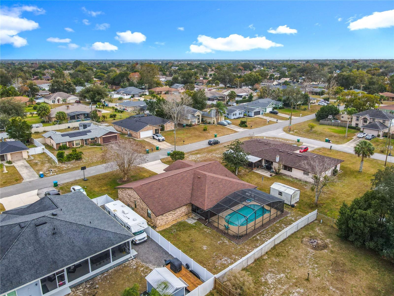 DELTONA LAKES - Residential