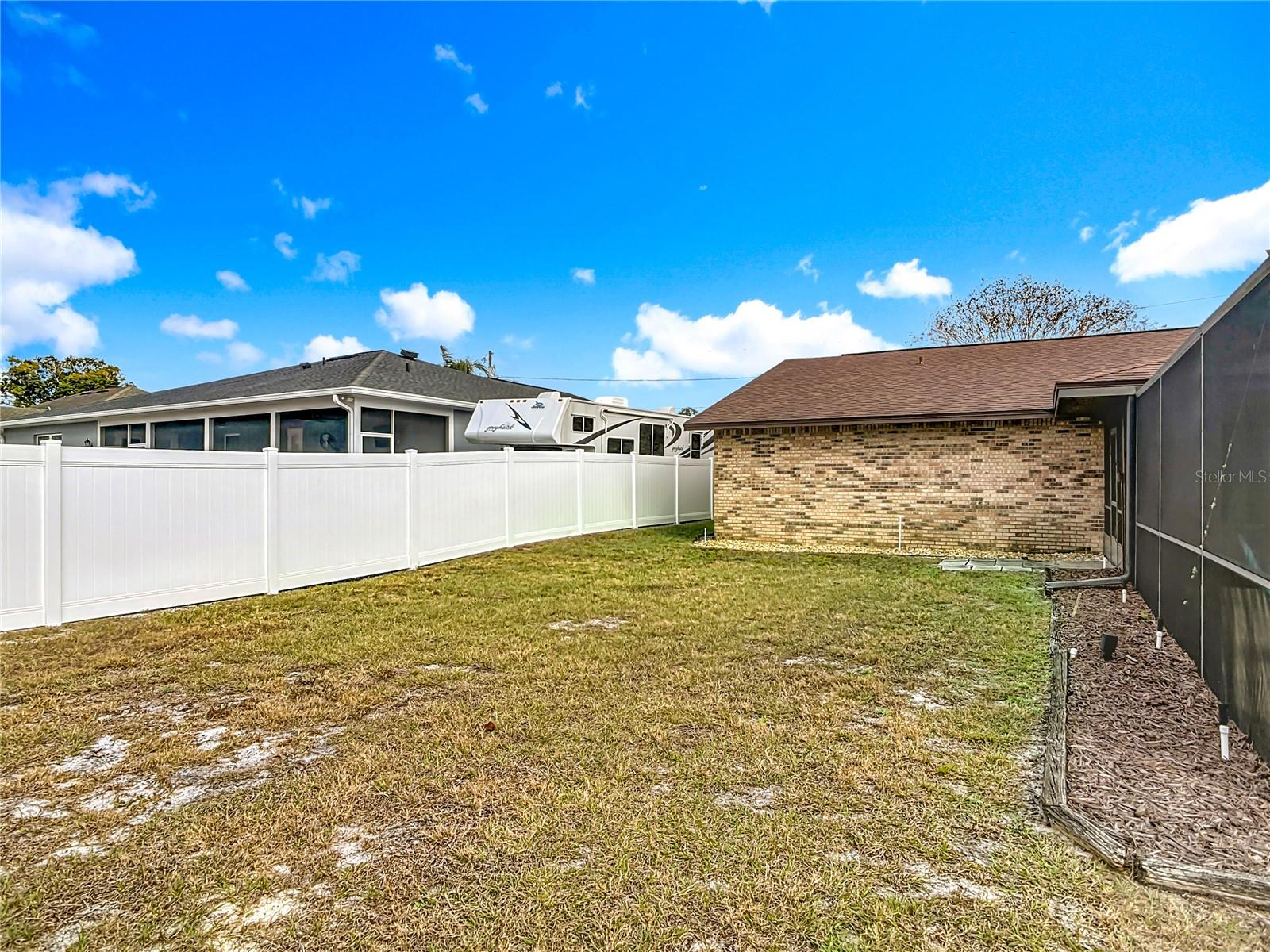 DELTONA LAKES - Residential