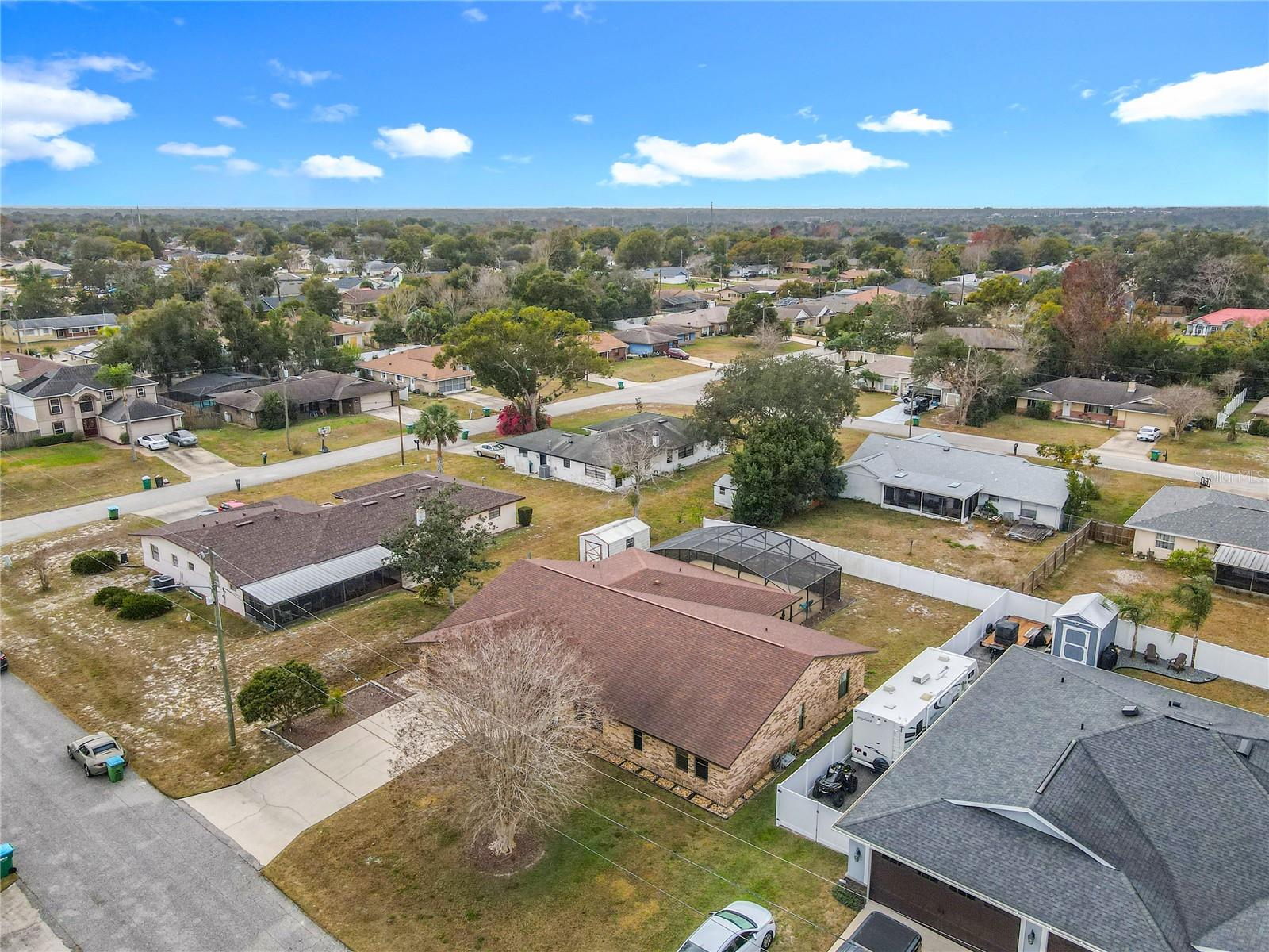 DELTONA LAKES - Residential