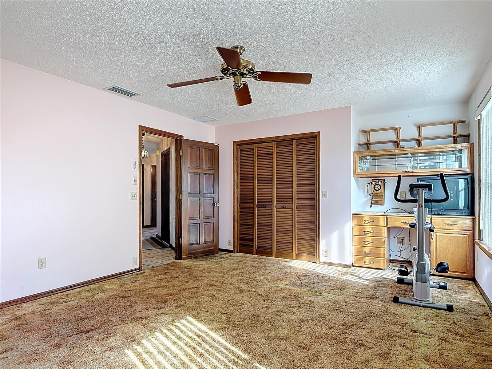 DELTONA LAKES - Residential