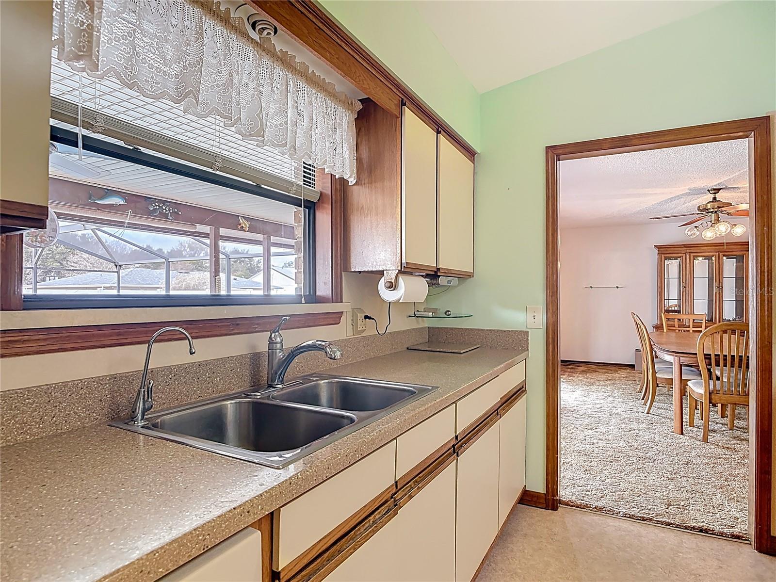 DELTONA LAKES - Residential