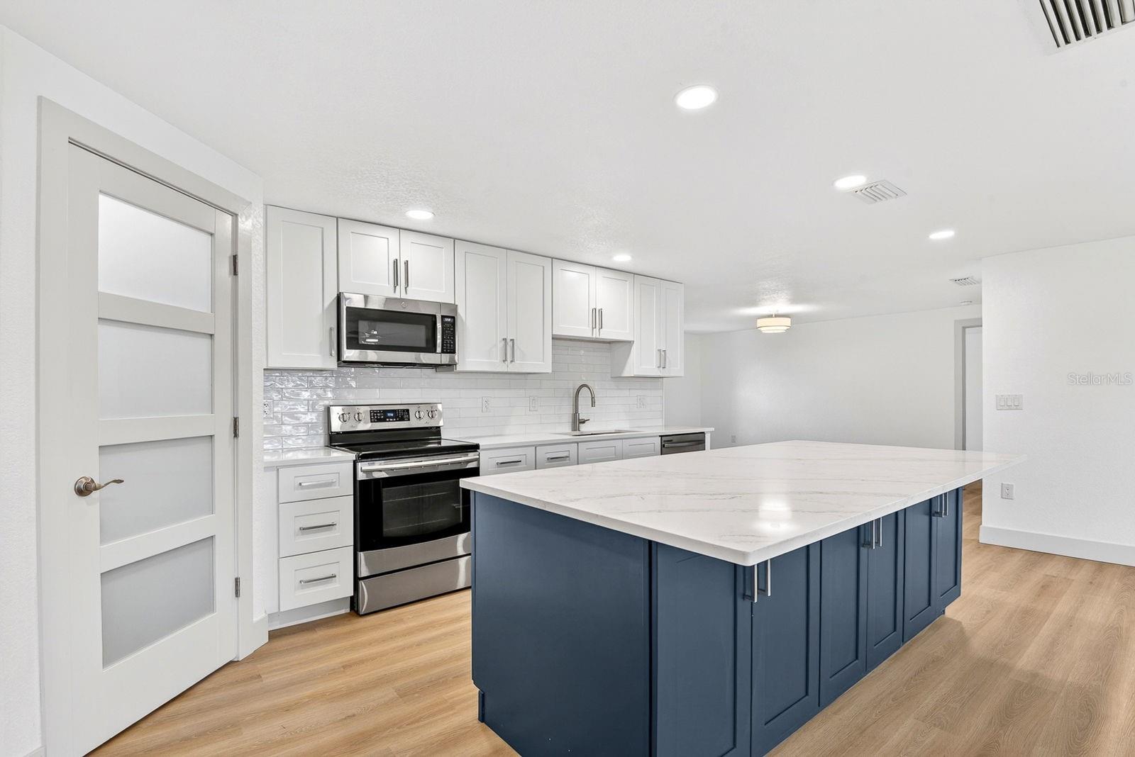 CORDOVA LAKES PH II - Residential