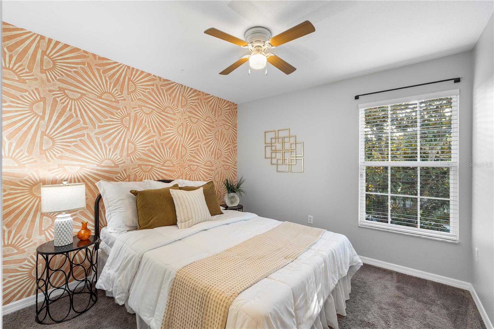 SAWGRASS VILLAGE - Residential