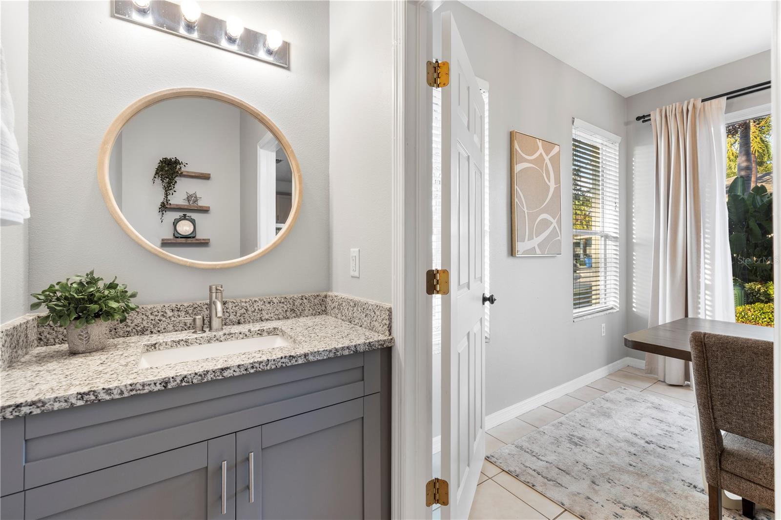 SAWGRASS VILLAGE - Residential