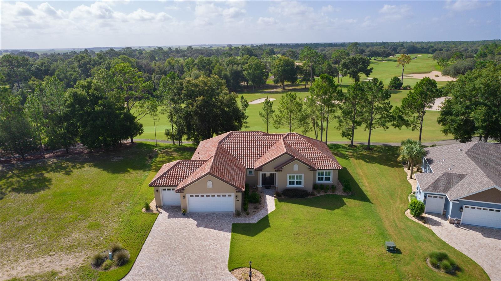 JULIETTE FALLS - Residential