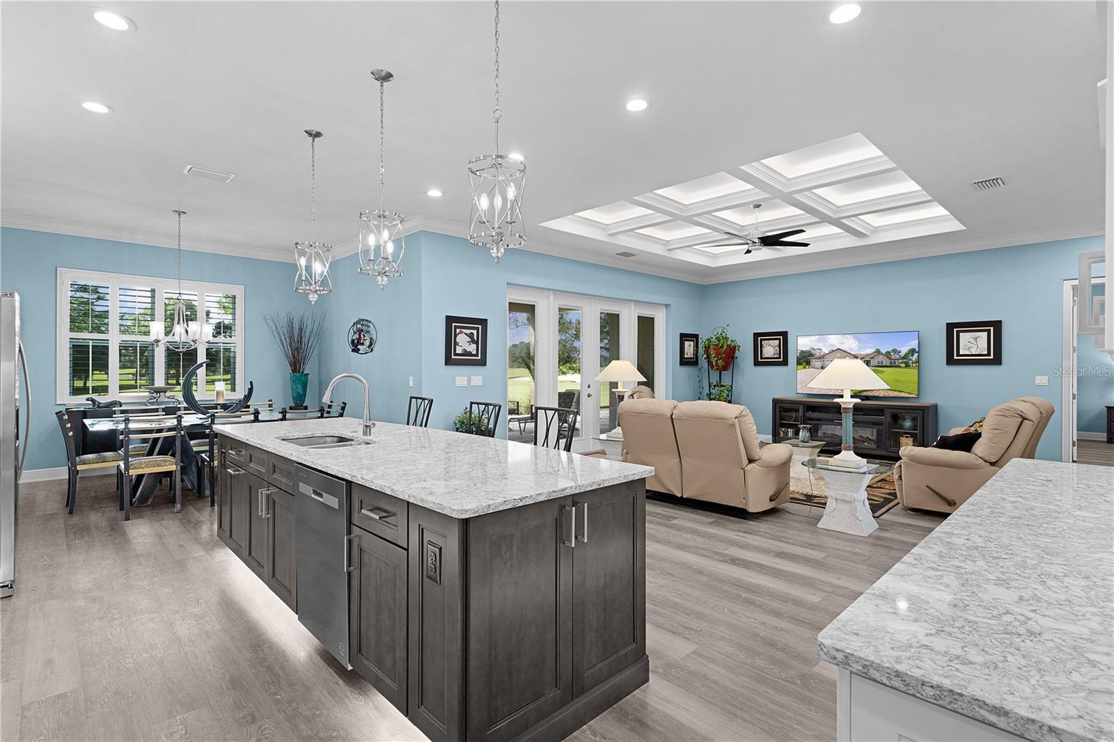 JULIETTE FALLS - Residential
