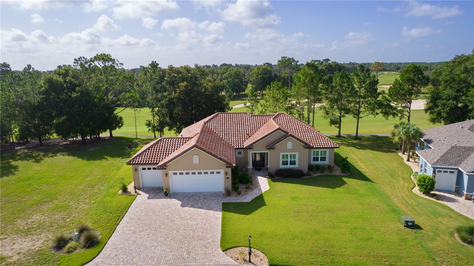 JULIETTE FALLS - Residential