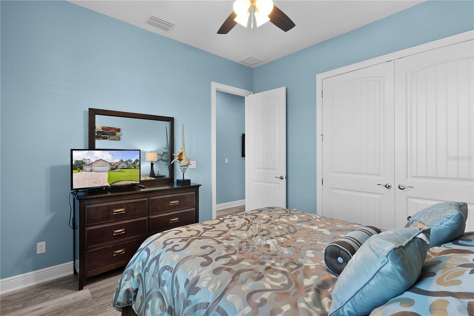 JULIETTE FALLS - Residential