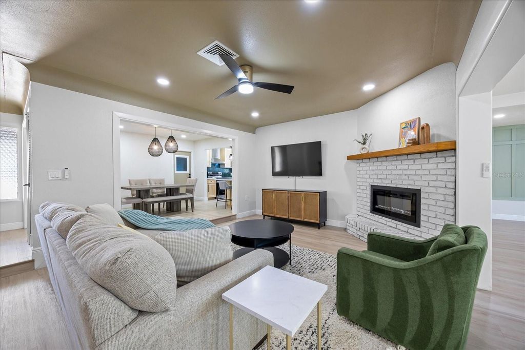 Photo of 6875 11th Avenue N, St Petersburg, FL 33710 (MLS # TB8387804)