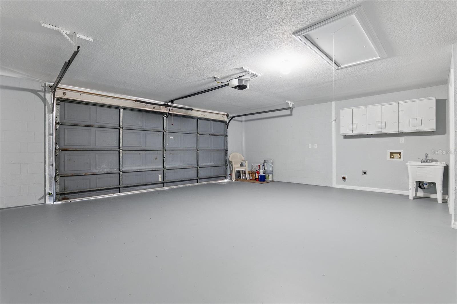 TAVARES VISTA DEL LARGO CONDO PH 03 - Residential