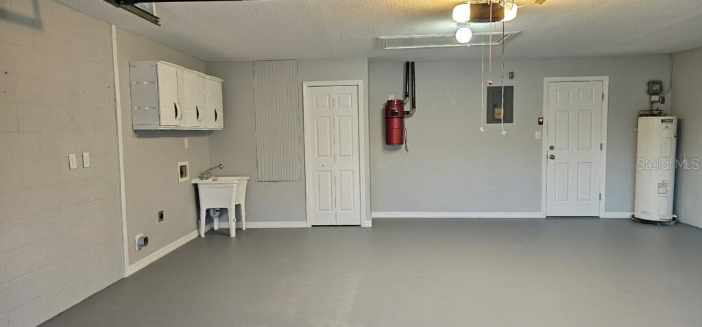 TAVARES VISTA DEL LARGO CONDO PH 03 - Residential