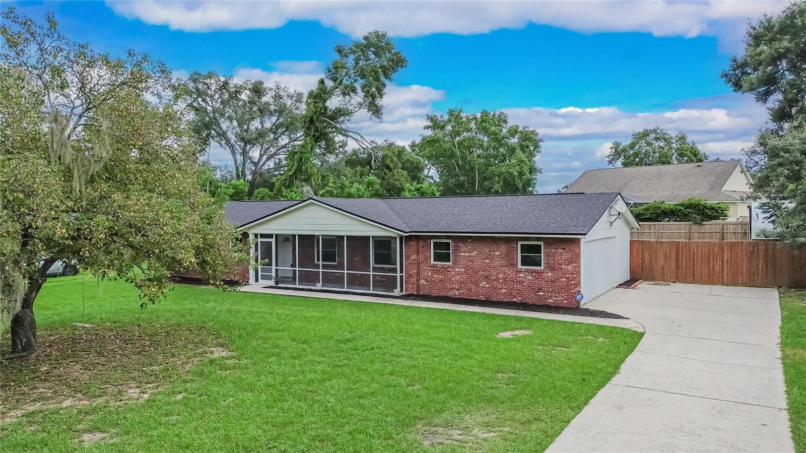 1905 BRYAN ROAD