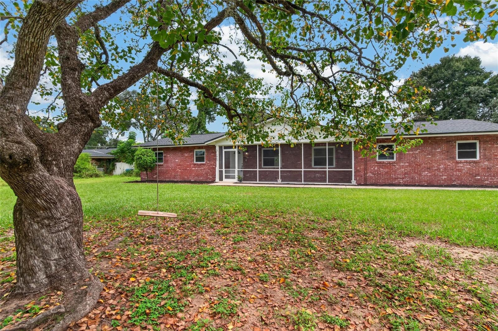 1905 BRYAN ROAD