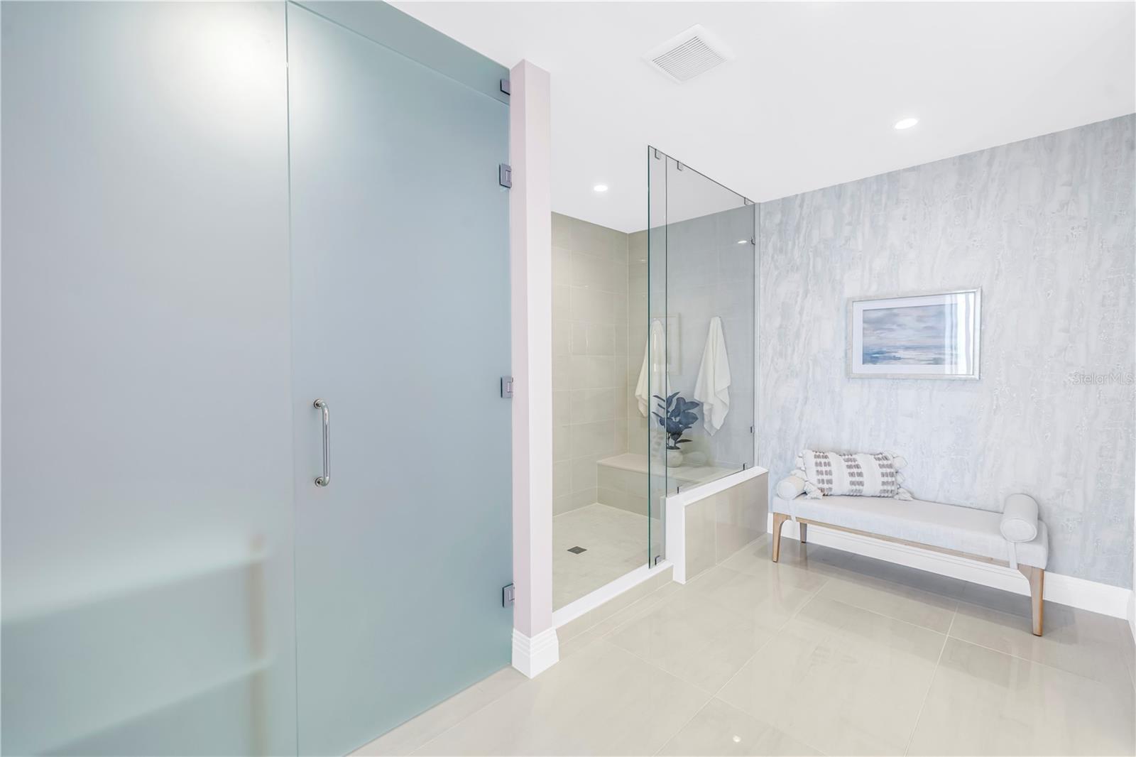 SALTAIRE CONDO - Residential