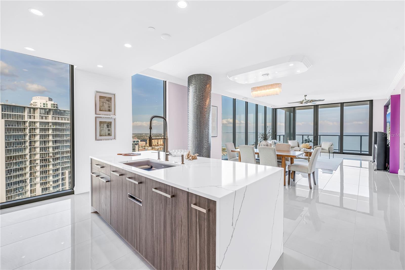 SALTAIRE CONDO - Residential