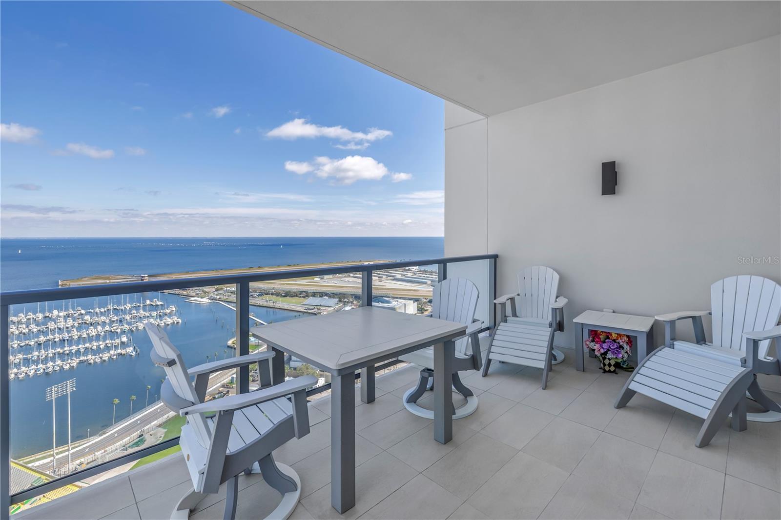 SALTAIRE CONDO - Residential