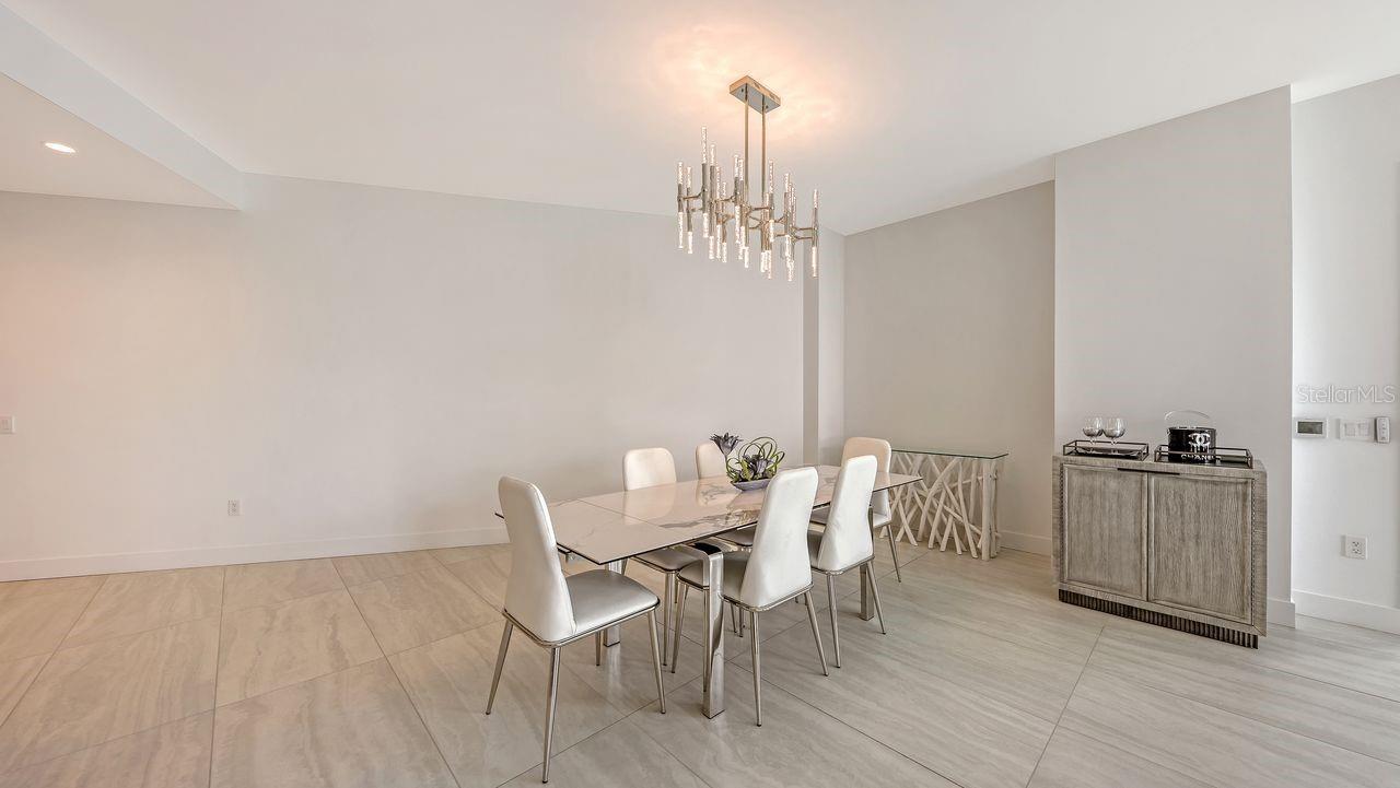 BAYSO SARASOTA - Residential