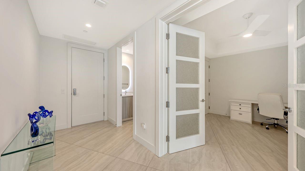 BAYSO SARASOTA - Residential