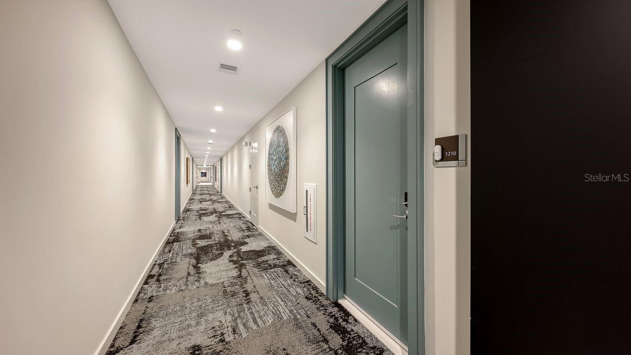 BAYSO SARASOTA - Residential