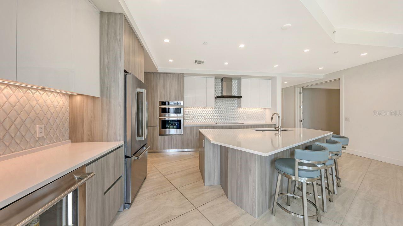 BAYSO SARASOTA - Residential