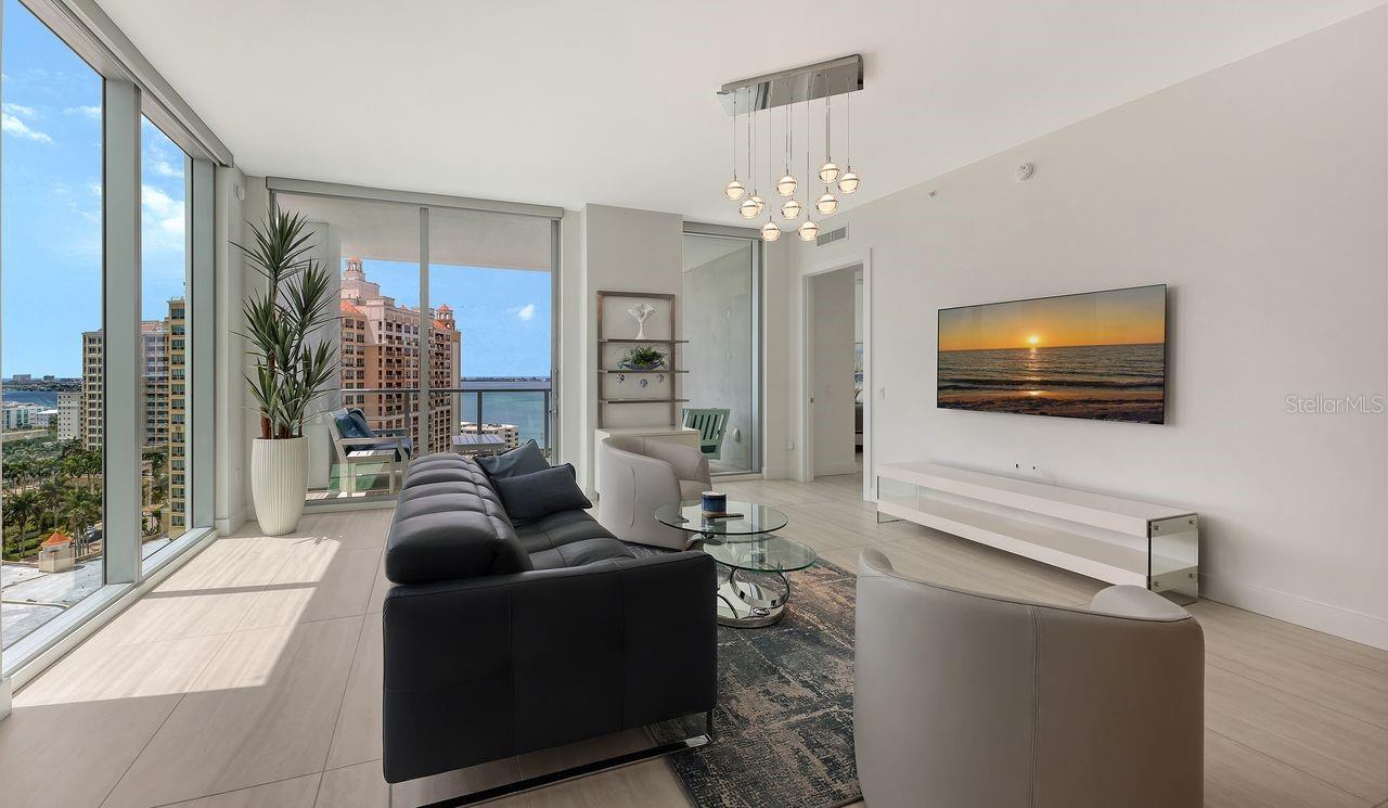 BAYSO SARASOTA - Residential