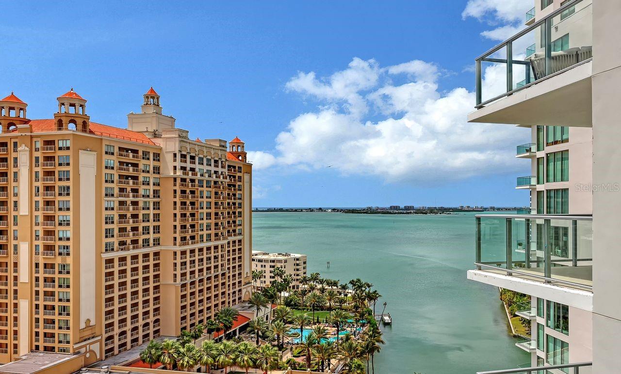 BAYSO SARASOTA - Residential