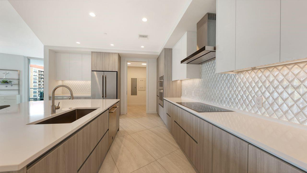 BAYSO SARASOTA - Residential