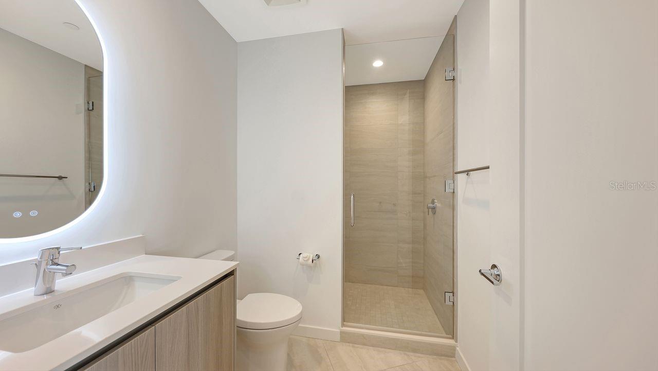 BAYSO SARASOTA - Residential