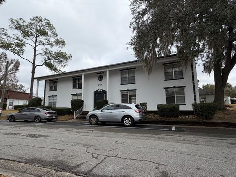 Photo of 2419 SE 16th Avenue #H, Ocala, FL 34471 (MLS # OM721106)