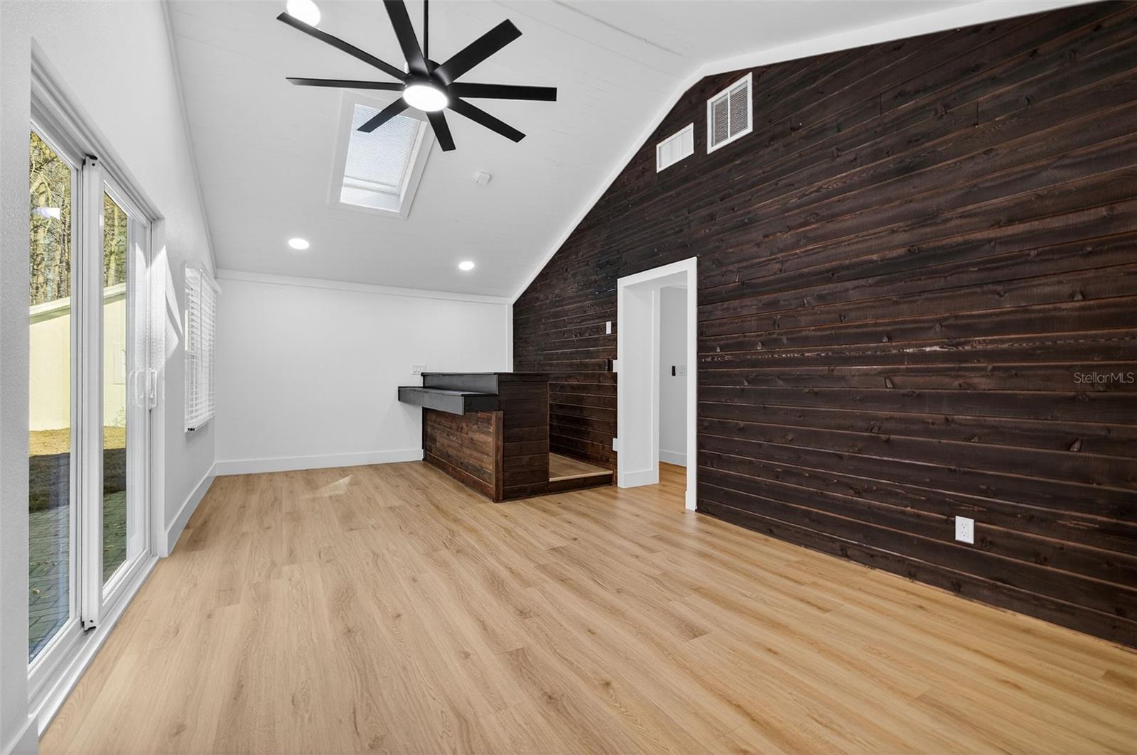 SIERRA PINES UNREC - Residential