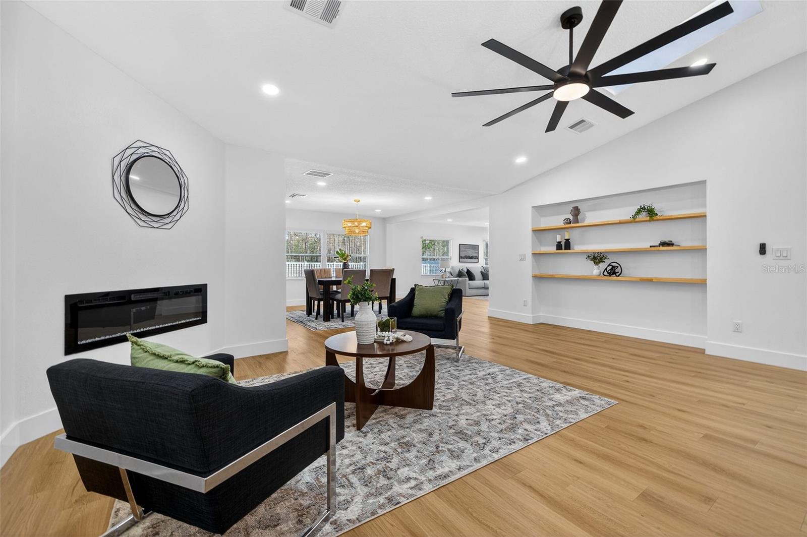 SIERRA PINES UNREC - Residential