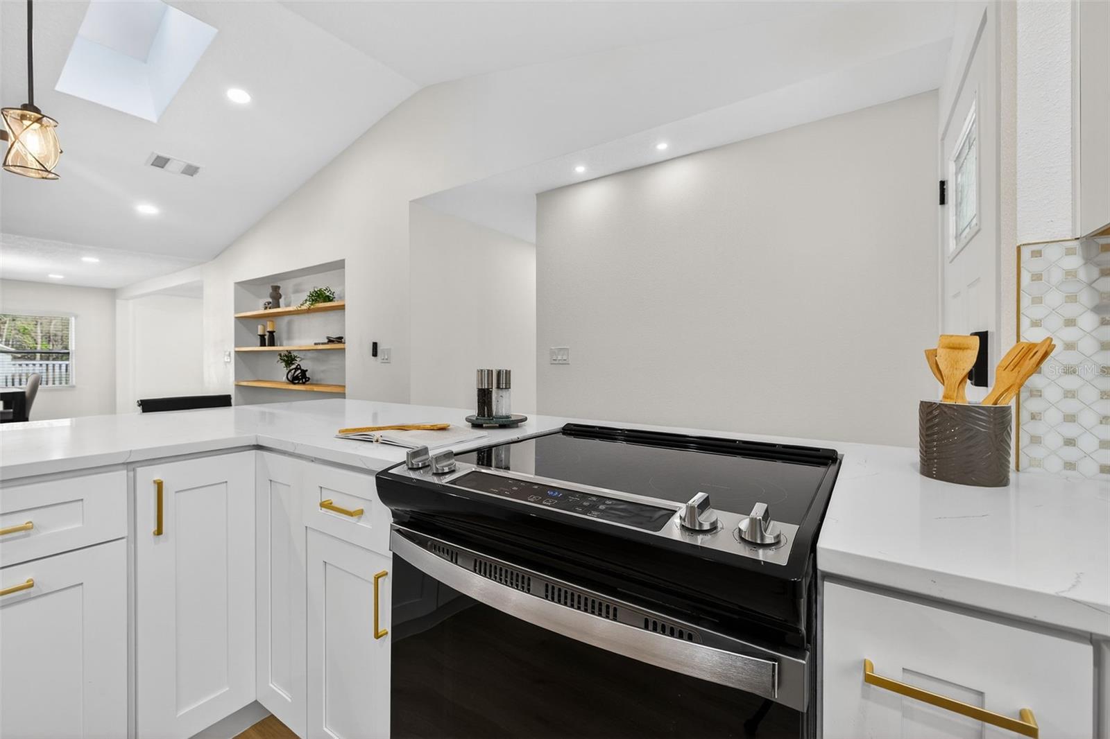 SIERRA PINES UNREC - Residential