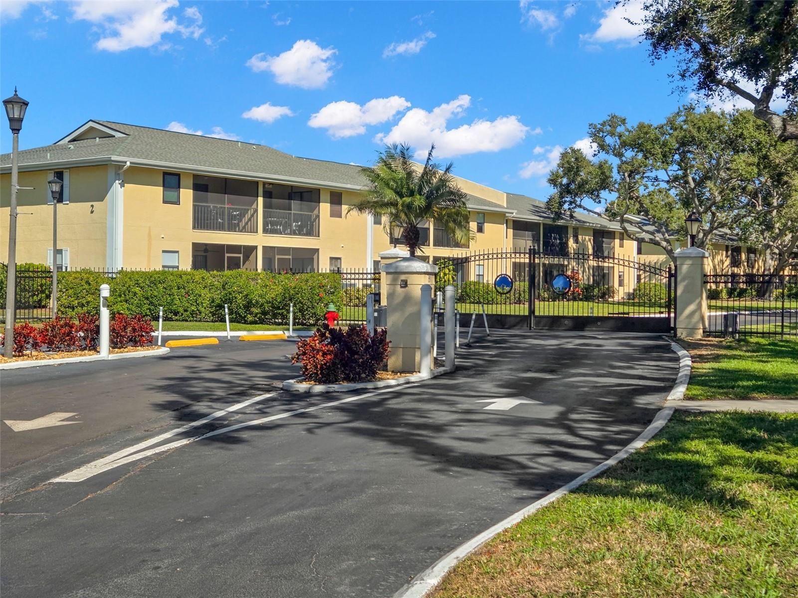 ARBOR GROVE CONDO - Residential