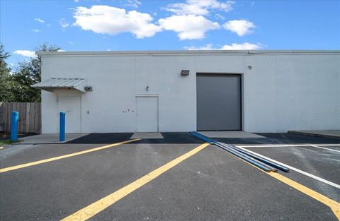 Tiny photo for 2401 SE 58th Avenue, Ocala, FL 34480 (MLS # OM709925)