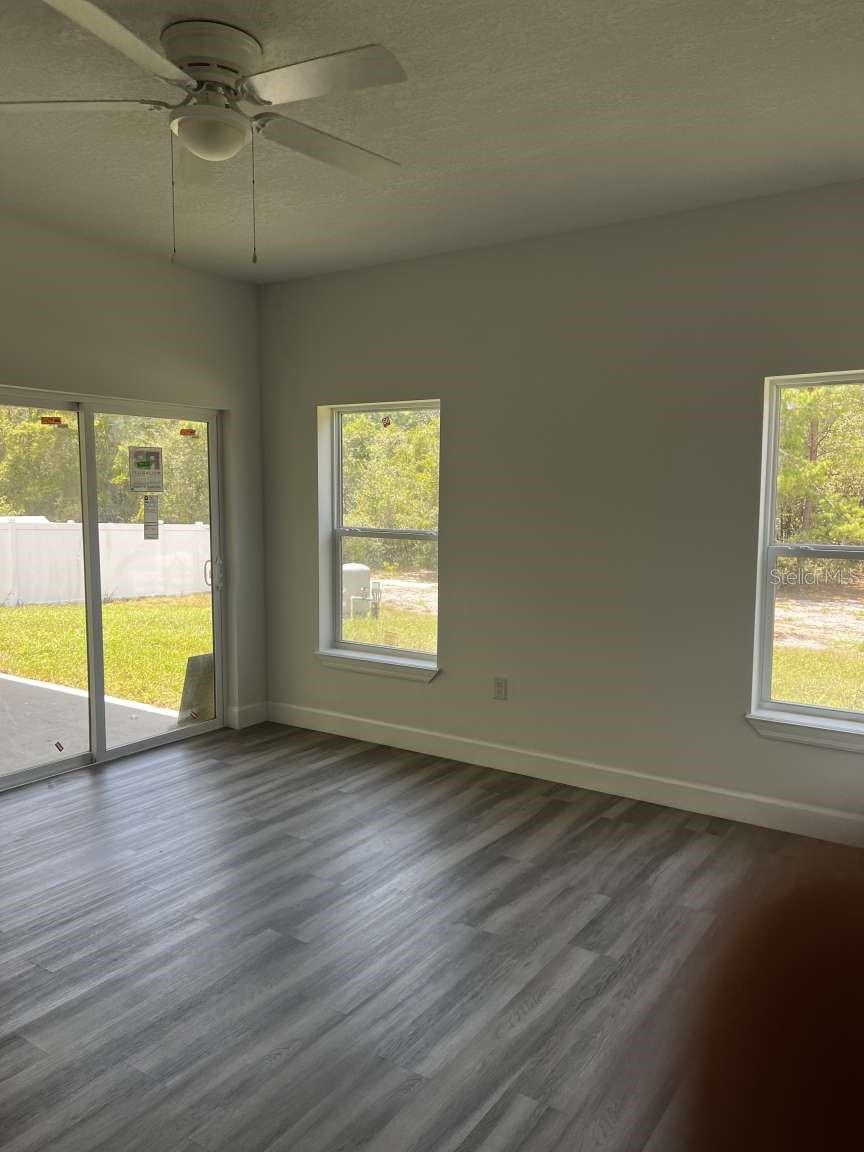 SHADEMOOR ACRES FIRST ADD - Residential