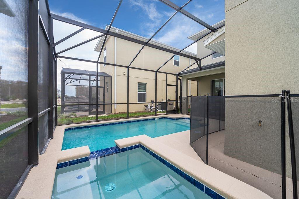 4352 QUOTE STREET